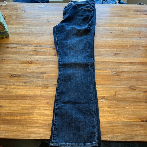 Levi's Classic Bootcut medium‎ wash highrise stretch denim jean size 12 - Picture 2 of 6